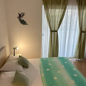 https://apartments-valjan.hotels-in-trogir.com