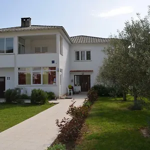 https://apartments-antonio-baska.primorje-gorskikotar.com
